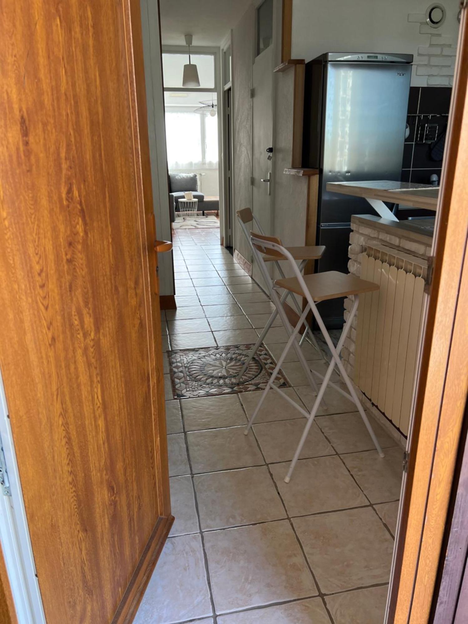 Апартаменти Chez Les Freds Шалон-сюр-Сон Екстер'єр фото